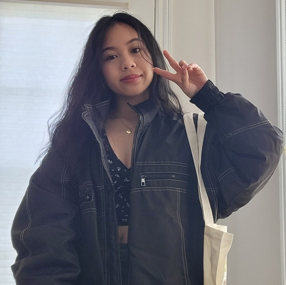 Meet your Posher, JC - Picture 1 of 1